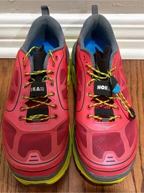 HOKA Women’s Conquest Running “Paradise Pink”